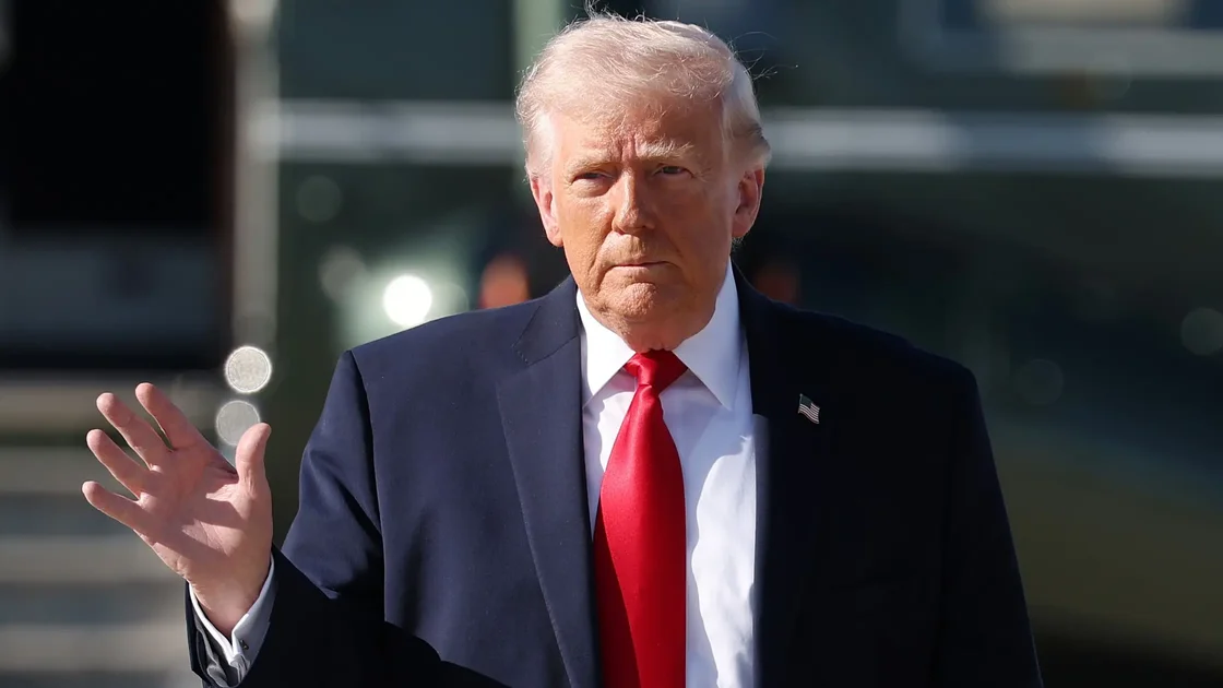 Democrats file bill to push use of 25th Amendment to remove Donald Trump