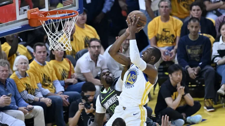 Warriors' Jonathan Kuminga is proving his haters wrong with amazing stats amid trade rumors image