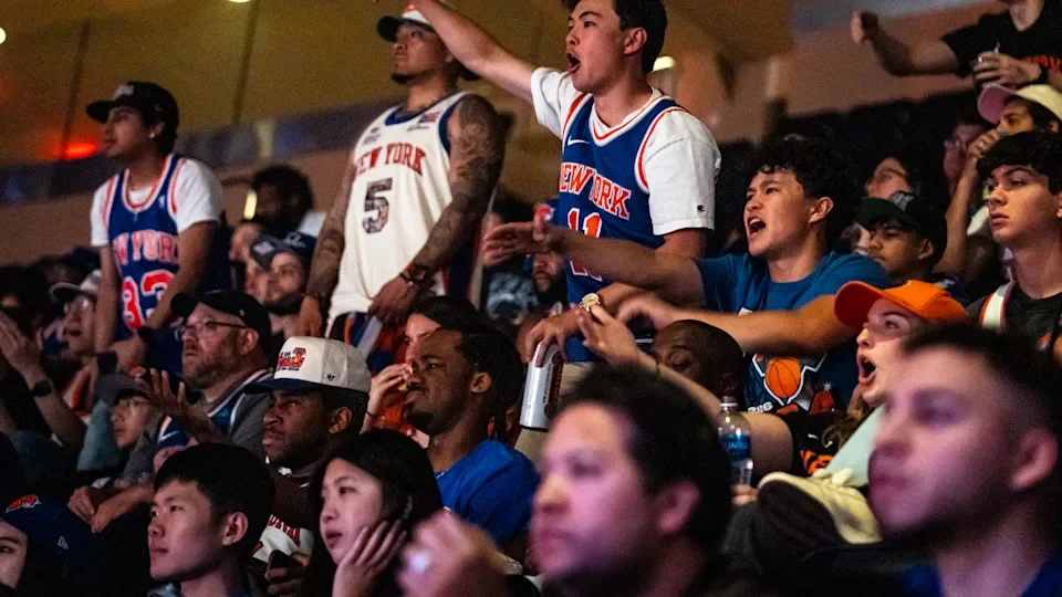 NBA Finals ticket prices: Cost for Games 3 and 4 at MSG skyrocket as Knicks take 2-0 series lead over Spurs image