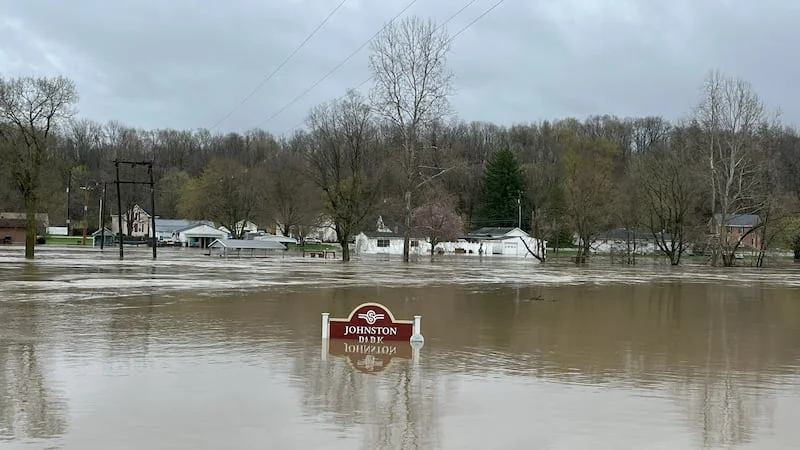 Roads, parks close for flooding as rain continues to fall across the Miami Valley