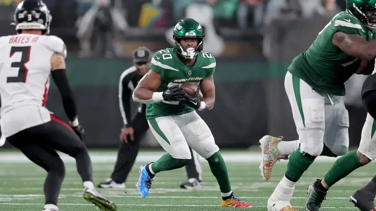 Is Breece Hall playing this week? Injury update, fantasy outlook for Jets' RB ahead of Week 15 vs. Jaguars image