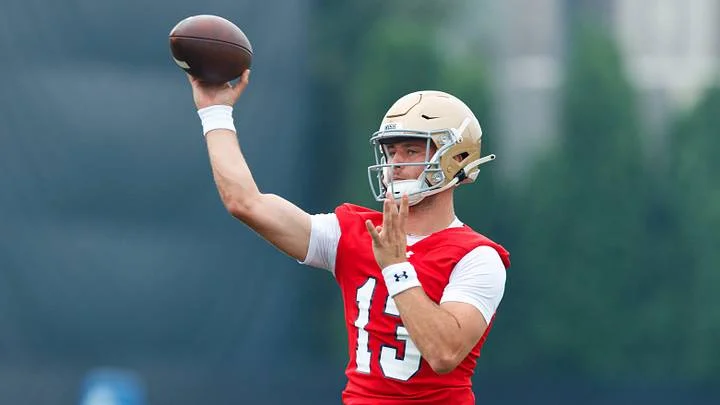This redshirt sophomore quarterback is one of the early preseason favorites to take home the Heisman, which would end his program's nearly four-decade drought for the award.