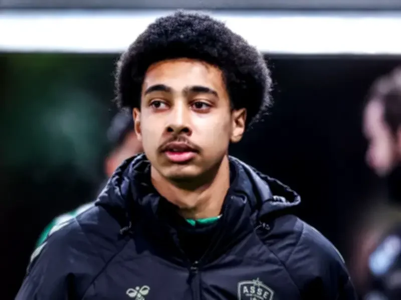 Liverpool close to £4.25m deal for Saint-Etienne teenager N'Guessan