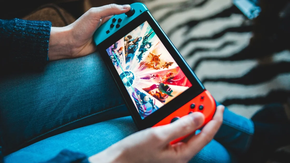 A Switch 2 user was banned after loading used game cartridges. The console was later unblocked, but the warning remains clear.