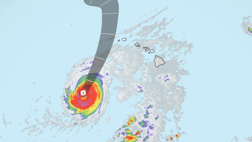 Hurricane Lowell takes aim at Hawaii's western islands Sunday.