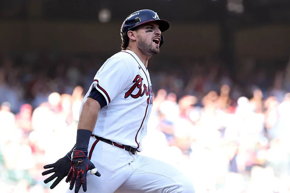 Riley’s heroics lift Braves over Phillies