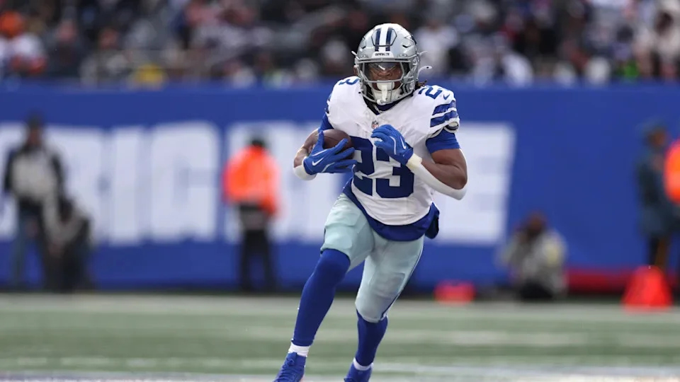 Eagles sign RB Jaydon Blue to active roster with Jalen Hurts officially on IR image